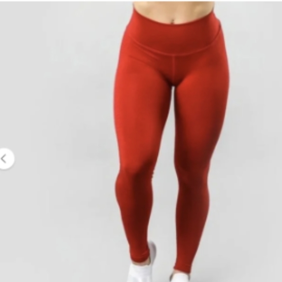 Alphalete Pants & Jumpsuits Alphalete Halo Leggings Poshmark